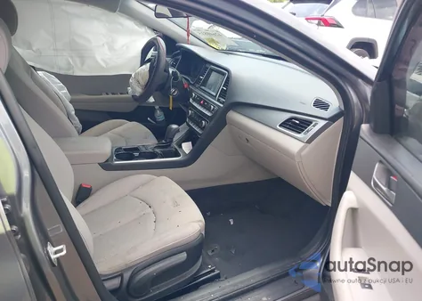 2019 Hyundai Sonata Se from USA, damaged, VIN 5NPE24AF2KH816093